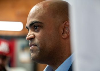 Democratic Senate candidate in Texas tries to flip the script on the border