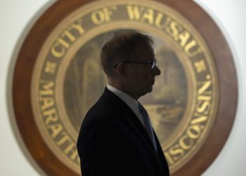 Investigation launched into Wisconsin mayor who removed ballot drop box