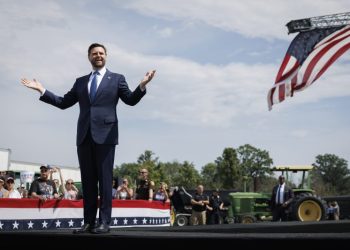 Day by day, how JD Vance tweeted misinformation about Springfield