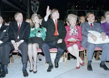 The Walz family political drama pales compared to Trump’s