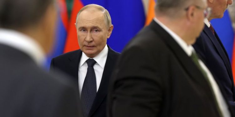 Putin unlikely to come to the negotiation table, regardless of who wins US election