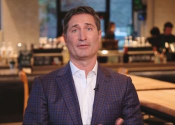 7 ways that Starbucks CEO Brian Niccol plans to change the coffee chain