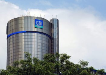 GM lays off 1,000 employees amid reorganization and cost-cutting