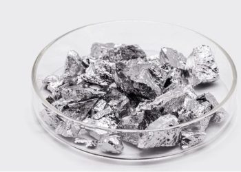 How to Invest in Aluminum Stocks (Updated 2024)