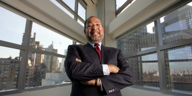 Richard Parsons, former Time Warner CEO, dies at age 76