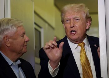Lindsey Graham says Trump backs Russia sanctions bill