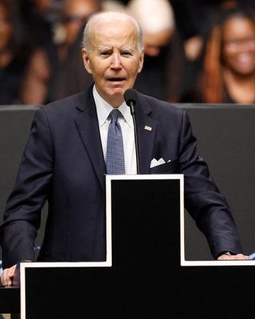 Biden says ‘I’m a h— of a lot smarter than most of you’ to crowd at Jesse Jackson’s funeral