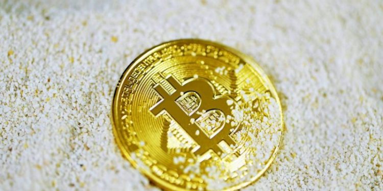 Crypto Market Update: Strait of Hormuz Fears Rattle Crypto Markets