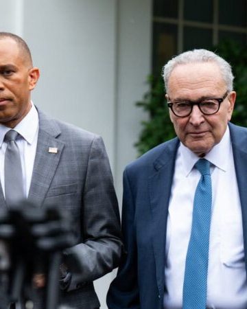 Midterm alarm bells: Democrats face steep favorability deficit despite election gains